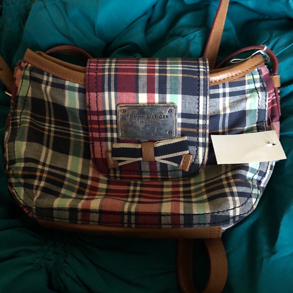 Tommy Hilfiger purse